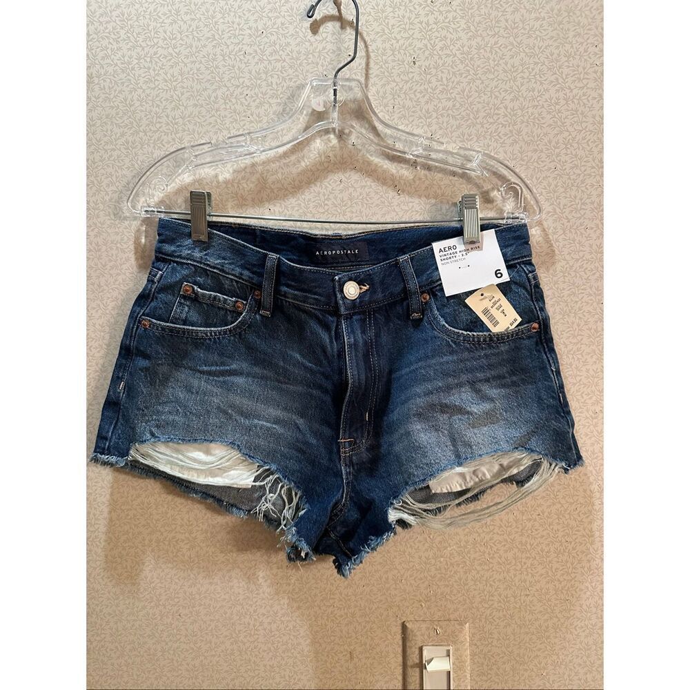 New with tags Aero vintage high rise shorty
